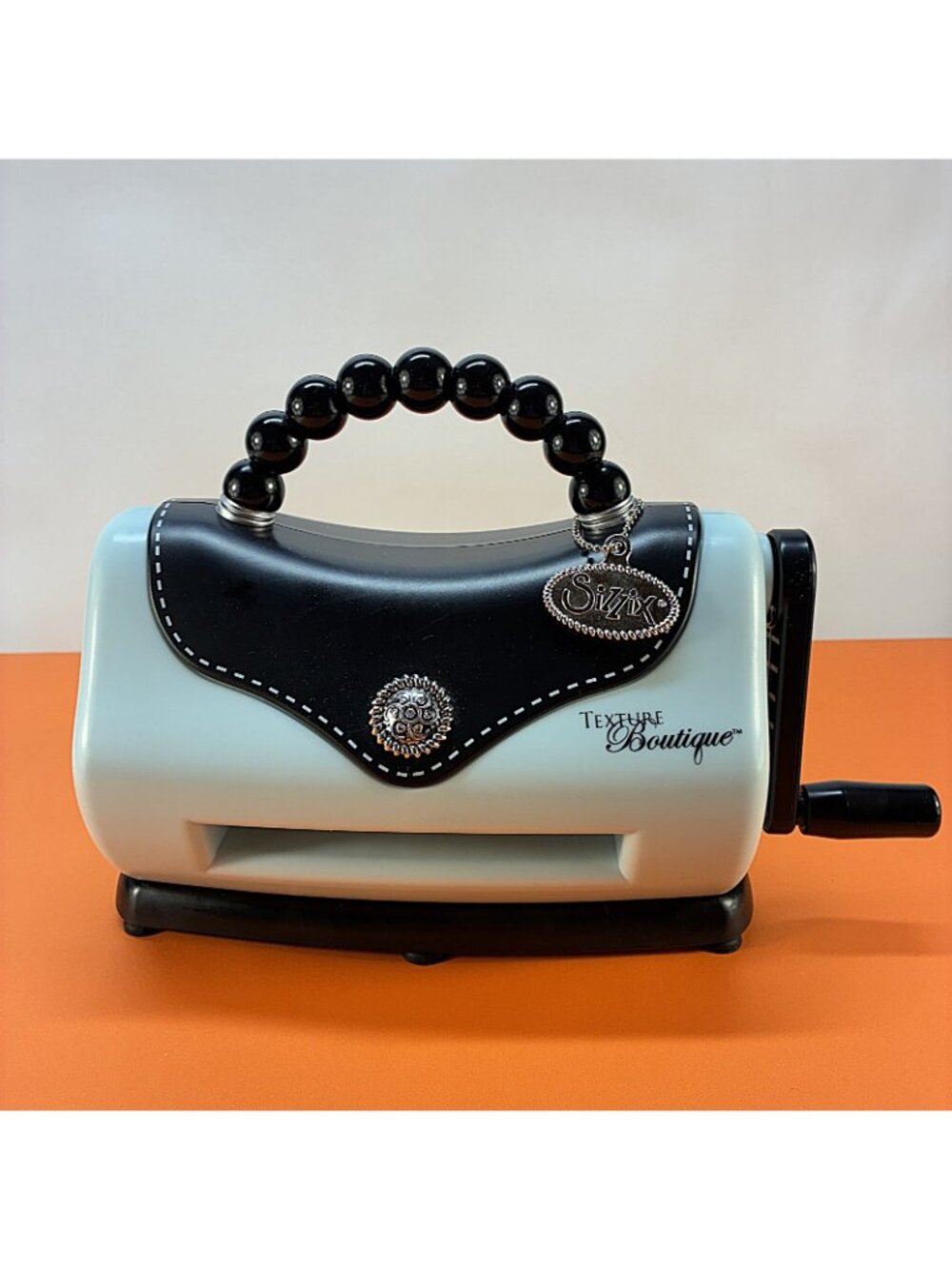 Sizzix Texture Boutique Embossing Machine Blue/Black Purse Design Plus 14 Plates - Picture 2 of 9